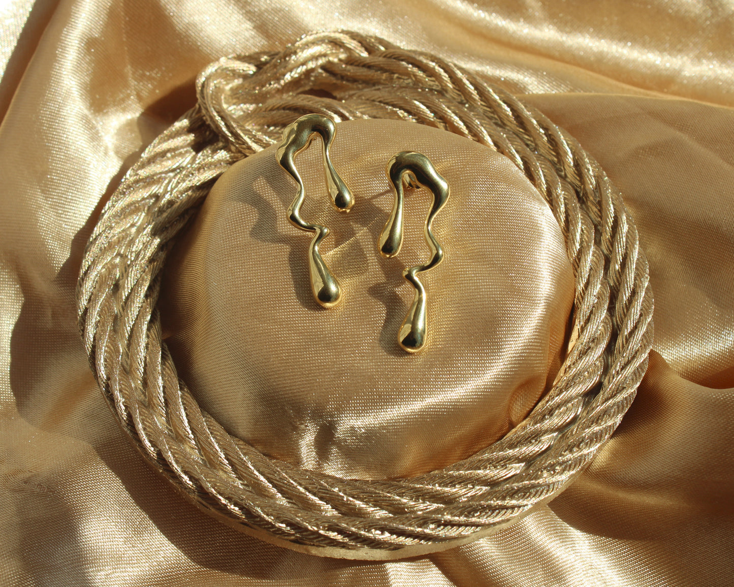 The Drip Earrings - Gold