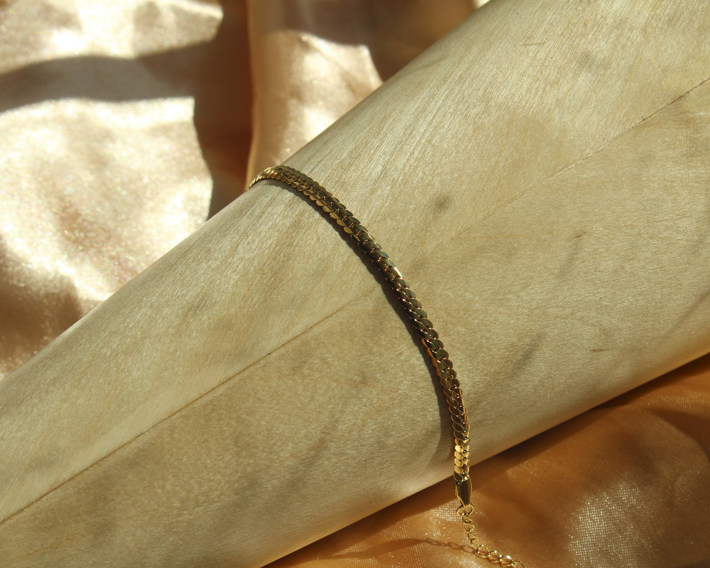 The Flat Braided Chain Bracelet - Gold