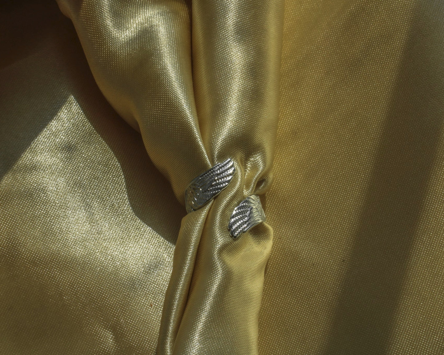 The Angel Wings Ring - Silver