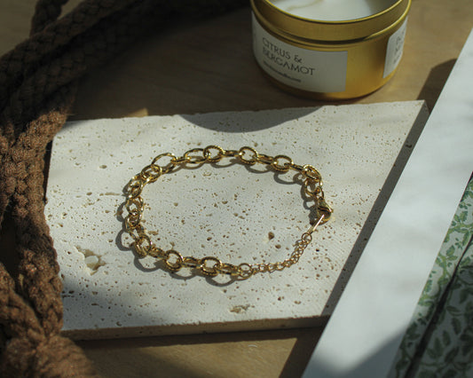 The Charming Chain Bracelet - Gold