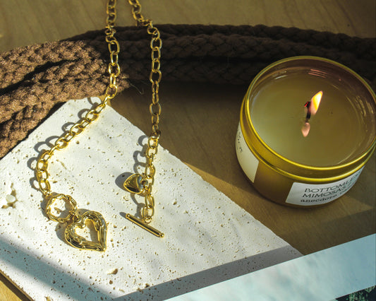The Heart Clasp Necklace - Gold