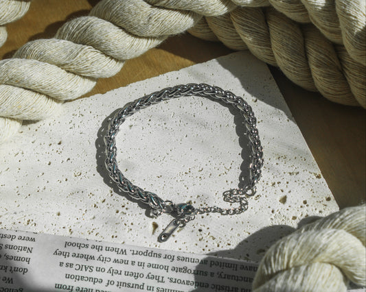 The Thick Braided Bracelet - Silver